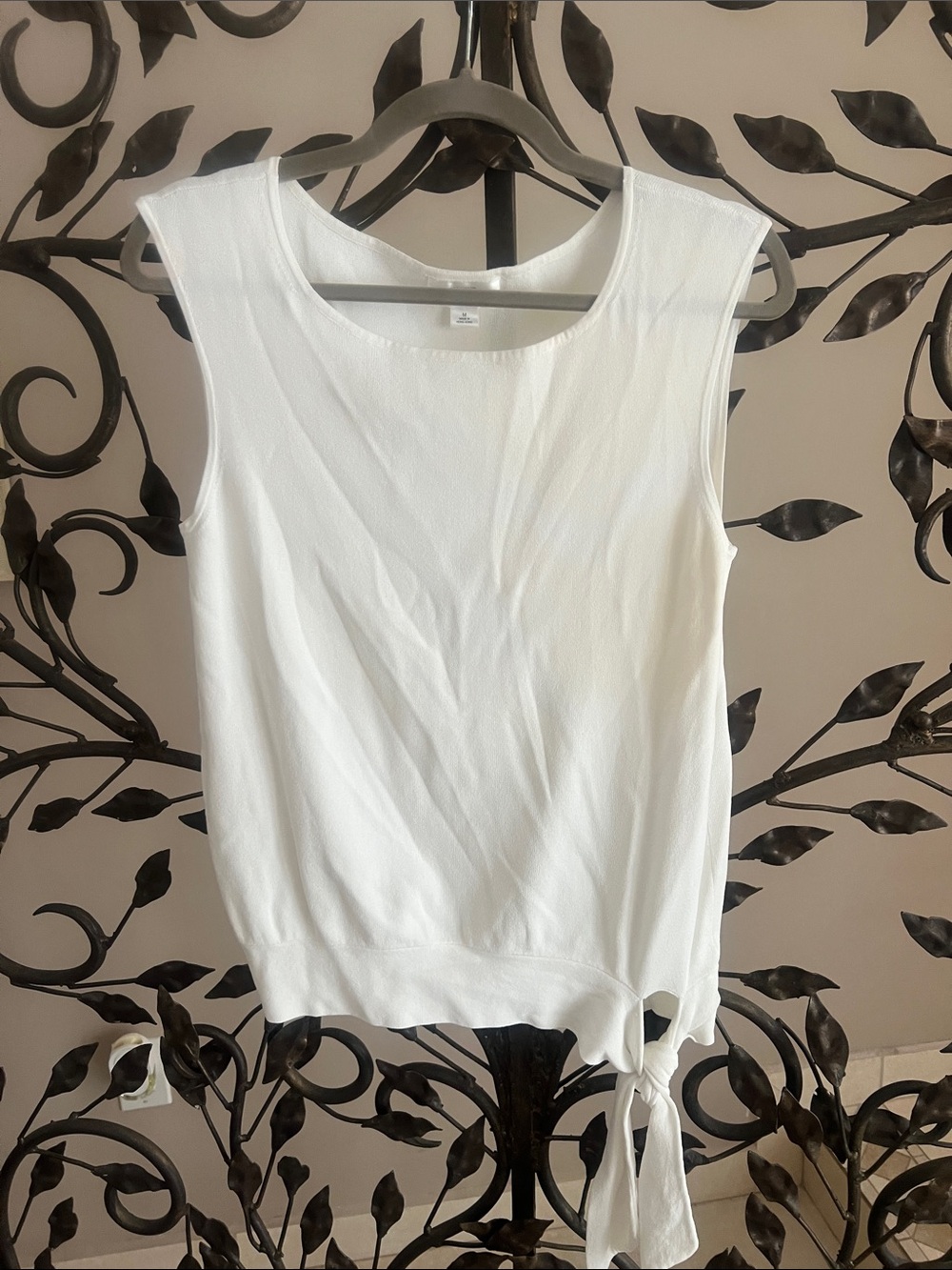Rayon LOFT White Sleeveless Tie-Hem Tank Top